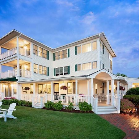 Inn At Harbor Hill Marina Niantic Ngoại thất bức ảnh