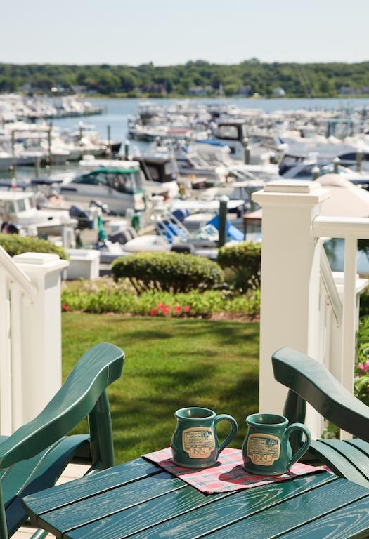 Inn At Harbor Hill Marina Niantic Phòng bức ảnh