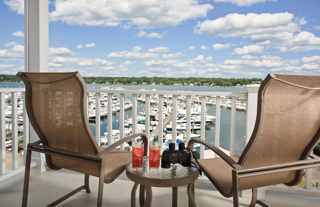 Inn At Harbor Hill Marina Niantic Phòng bức ảnh