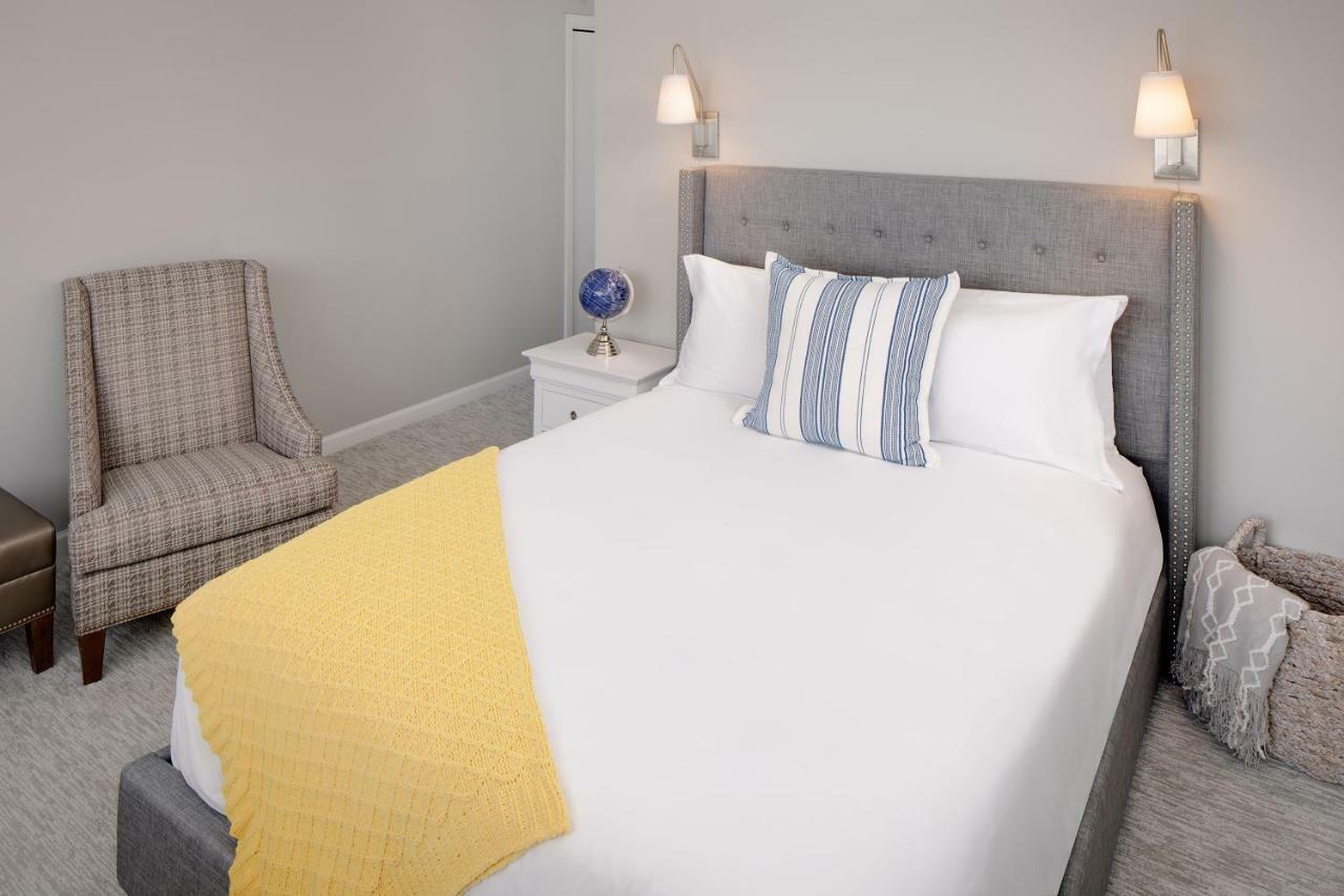 Inn At Harbor Hill Marina Niantic Ngoại thất bức ảnh