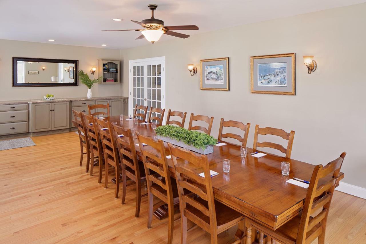 Inn At Harbor Hill Marina Niantic Ngoại thất bức ảnh